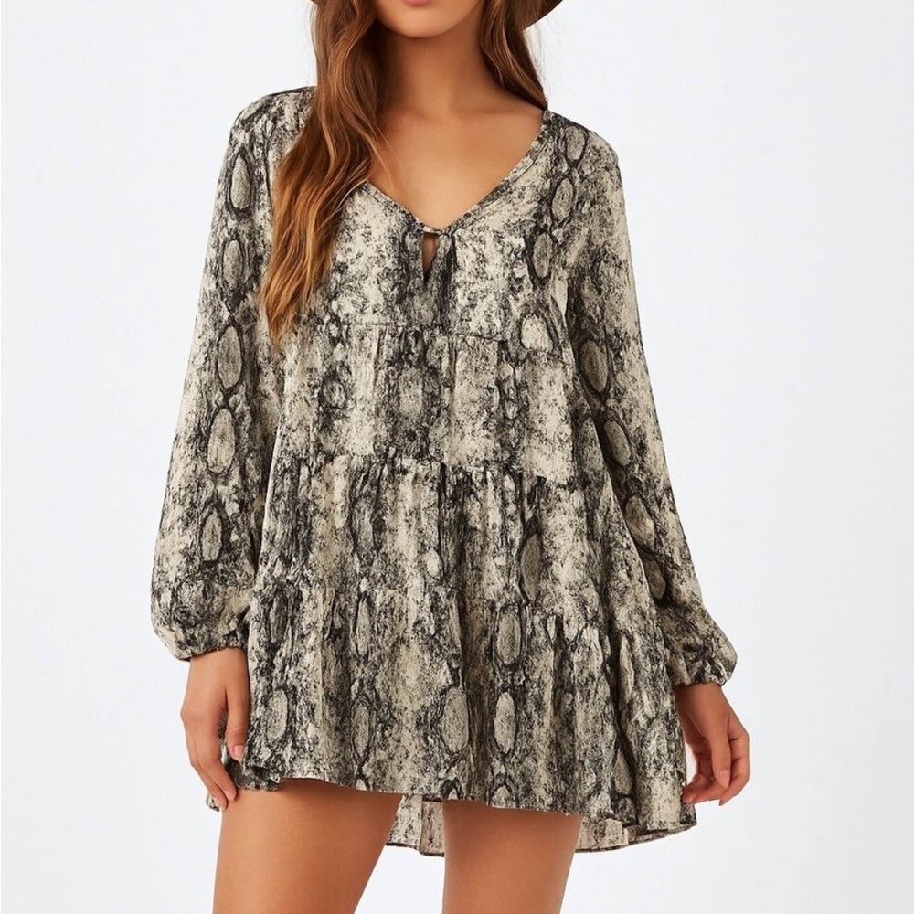 Altar’d State Gray Animal Print Sheer VNeck Ruffle Hem Lined Mini Dress   Small